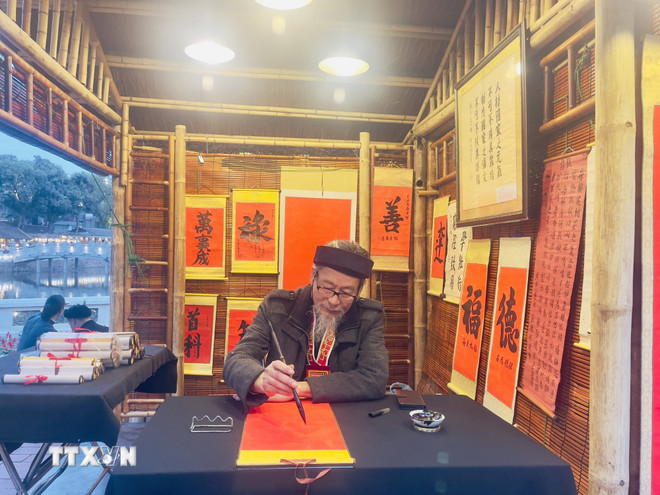 Hà Nội triển khai thực hiện Nghị quyết 80 về phát triển văn hóa Việt Nam- Ảnh 2.