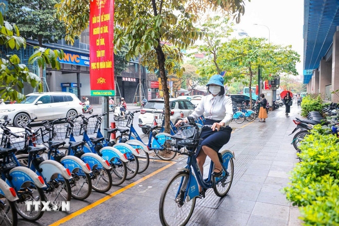 Hà Nội làm rõ thông tin hạn chế xe máy chạy xăng trong khu vực Vành đai 1 từ 1/7/2026- Ảnh 1.