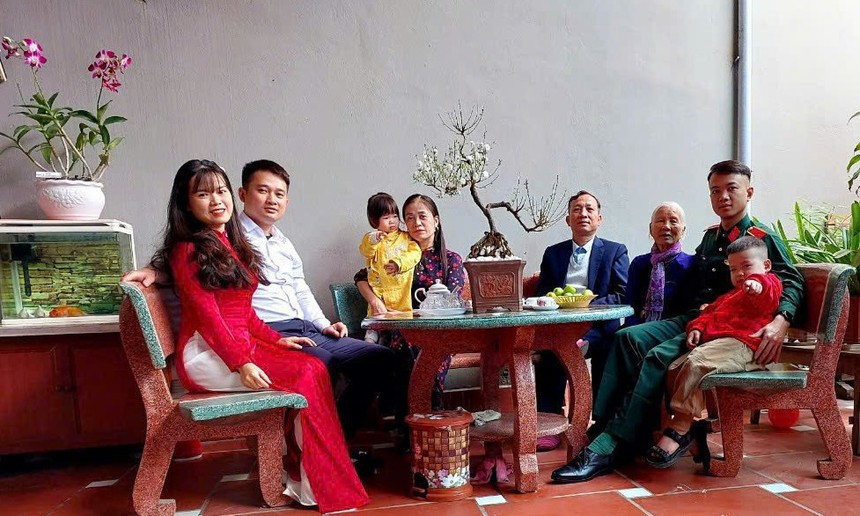 Hạnh phúc Việt Nam: Từ chỉ số đến đời sống - Bài 2: Mạch ngầm hạnh phúc của người Việt- Ảnh 2. Hạnh phúc Việt Nam: Từ chỉ số đến đời sống - Bài 2: Mạch ngầm hạnh phúc của người Việt- Ảnh 2.