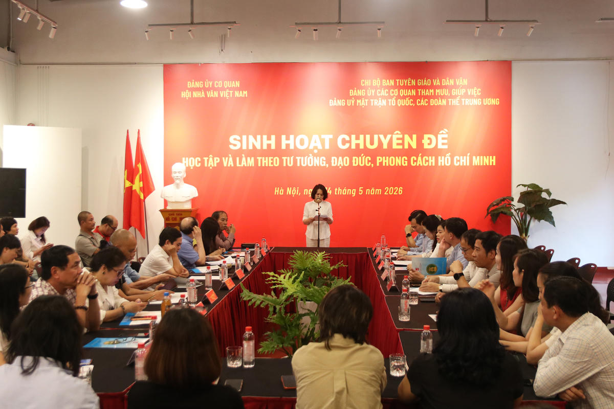 Thấm nhuần tư tưởng, đạo đức, phong cách Hồ Chí Minh- Ảnh 1.