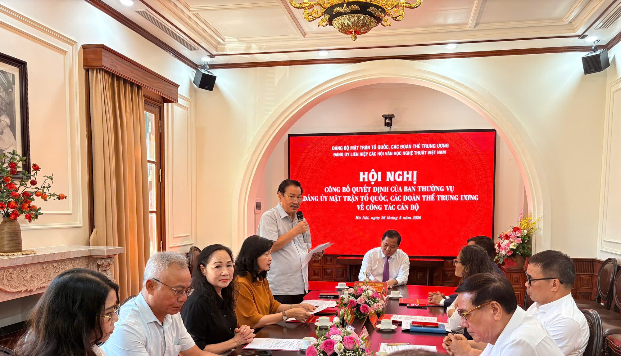 Nhạc sĩ Đỗ Hồng Quân giữ chức Bí thư Đảng ủy Liên hiệp các Hội Văn học Nghệ thuật Việt Nam- Ảnh 1. Nhạc sĩ Đỗ Hồng Quân giữ chức Bí thư Đảng ủy Liên hiệp các Hội Văn học Nghệ thuật Việt Nam- Ảnh 1.
