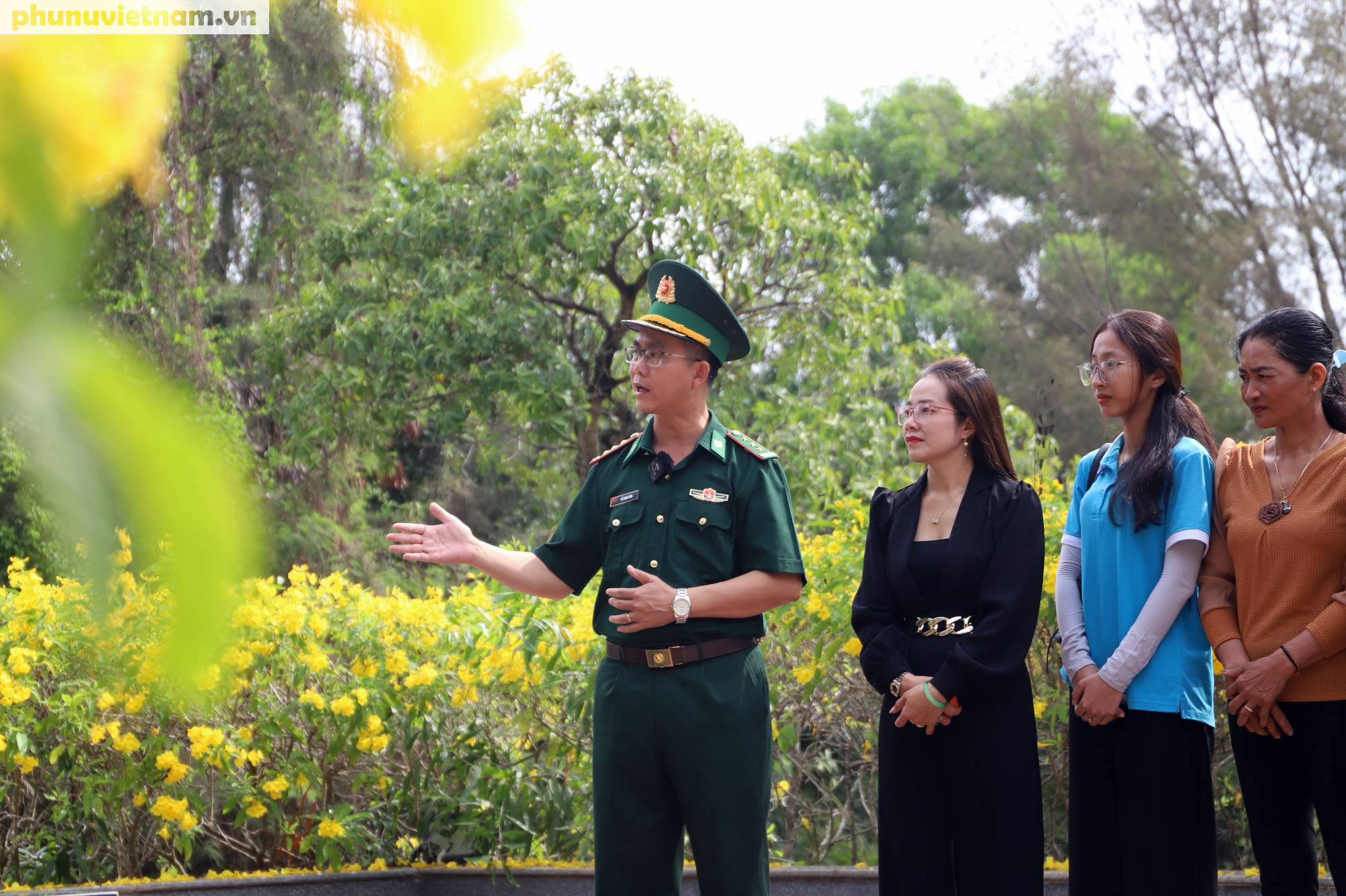 Phụ nữ An Giang chung sức bảo vệ an ninh biên giới- Ảnh 2.