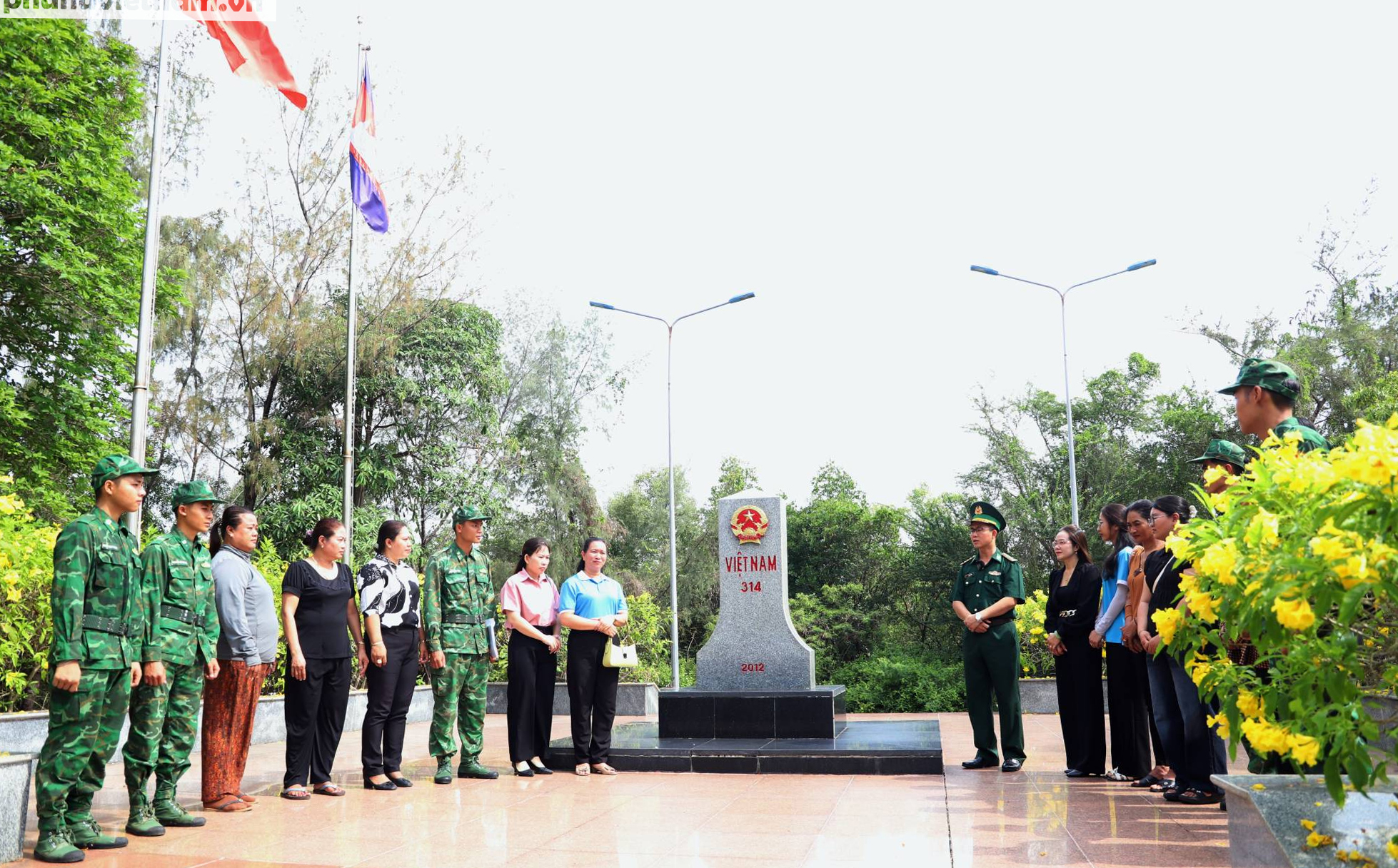 Phụ nữ An Giang chung sức bảo vệ an ninh biên giới