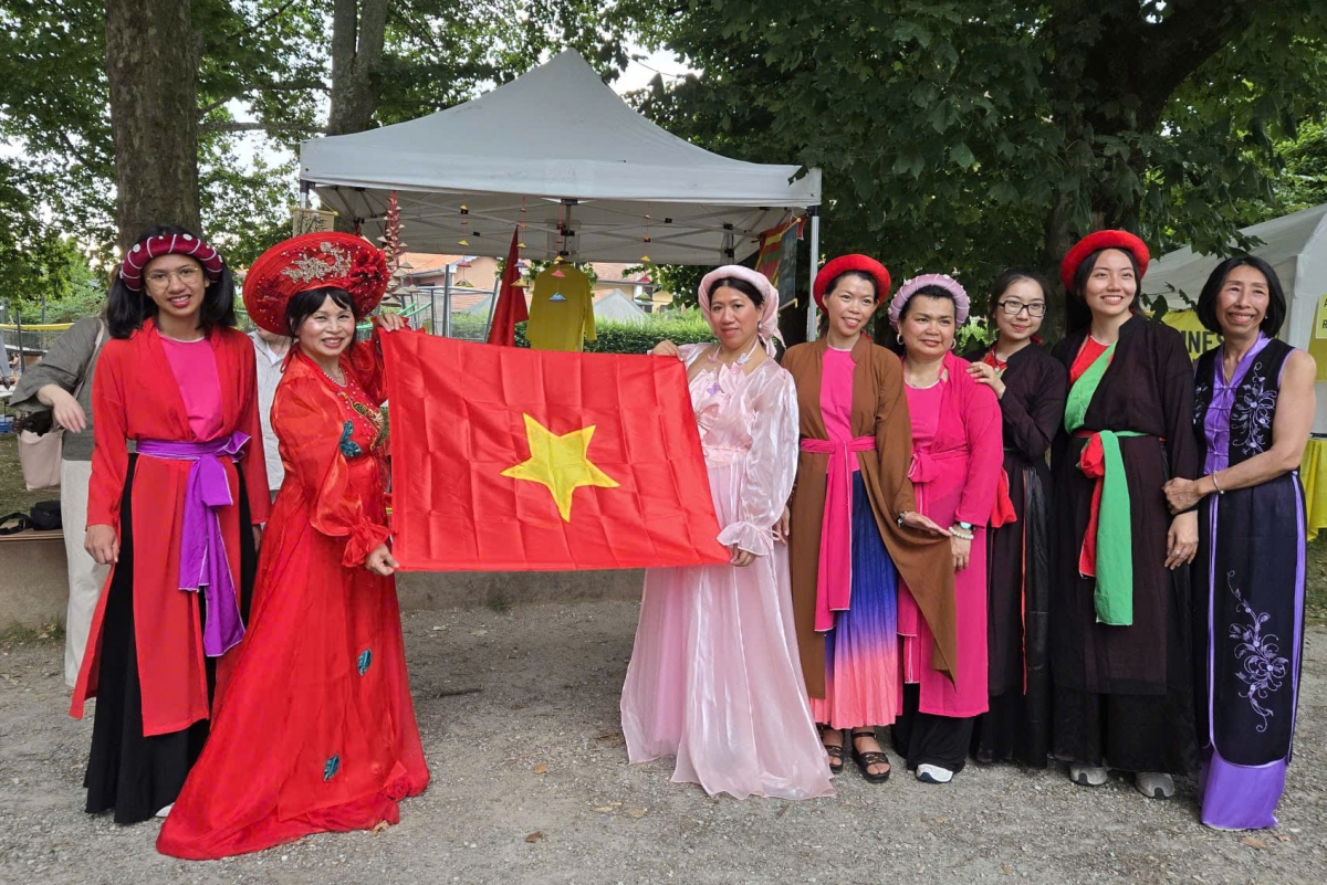 Lan tỏa văn hóa Việt tại Italia bằng tình yêu quê hương và gia đình- Ảnh 2.