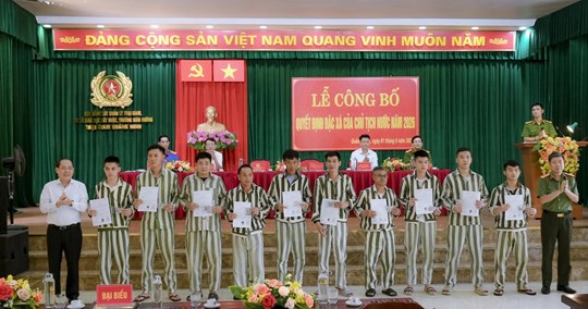 Phó Chủ tịch Hoàng Công Thủy dự Lễ công bố quyết định đặc xá của Chủ tịch nước năm 2026- Ảnh 4.