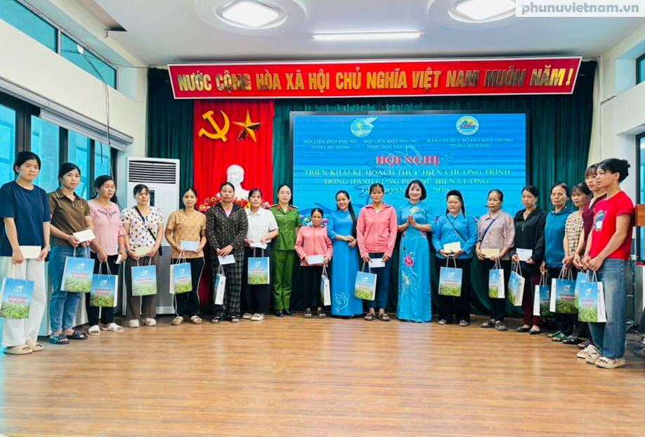Hội LHPN tỉnh Thái Nguyên triển khai chương trình "Đồng hành cùng phụ nữ biên cương" tại Cao Bằng- Ảnh 2.