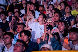 Đêm thứ 3 DIFF 2026 cùng Sun Group: Nhật - Ý biến bầu trời thành concert ánh sáng - Ảnh 7.