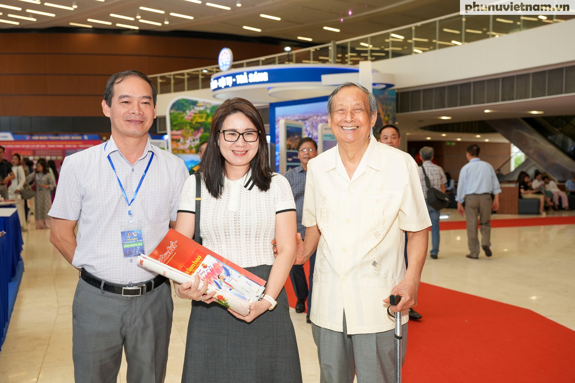 Tưng bừng khai mạc Hội Báo toàn quốc 2026- Ảnh 17. Tưng bừng khai mạc Hội Báo toàn quốc 2026- Ảnh 17.