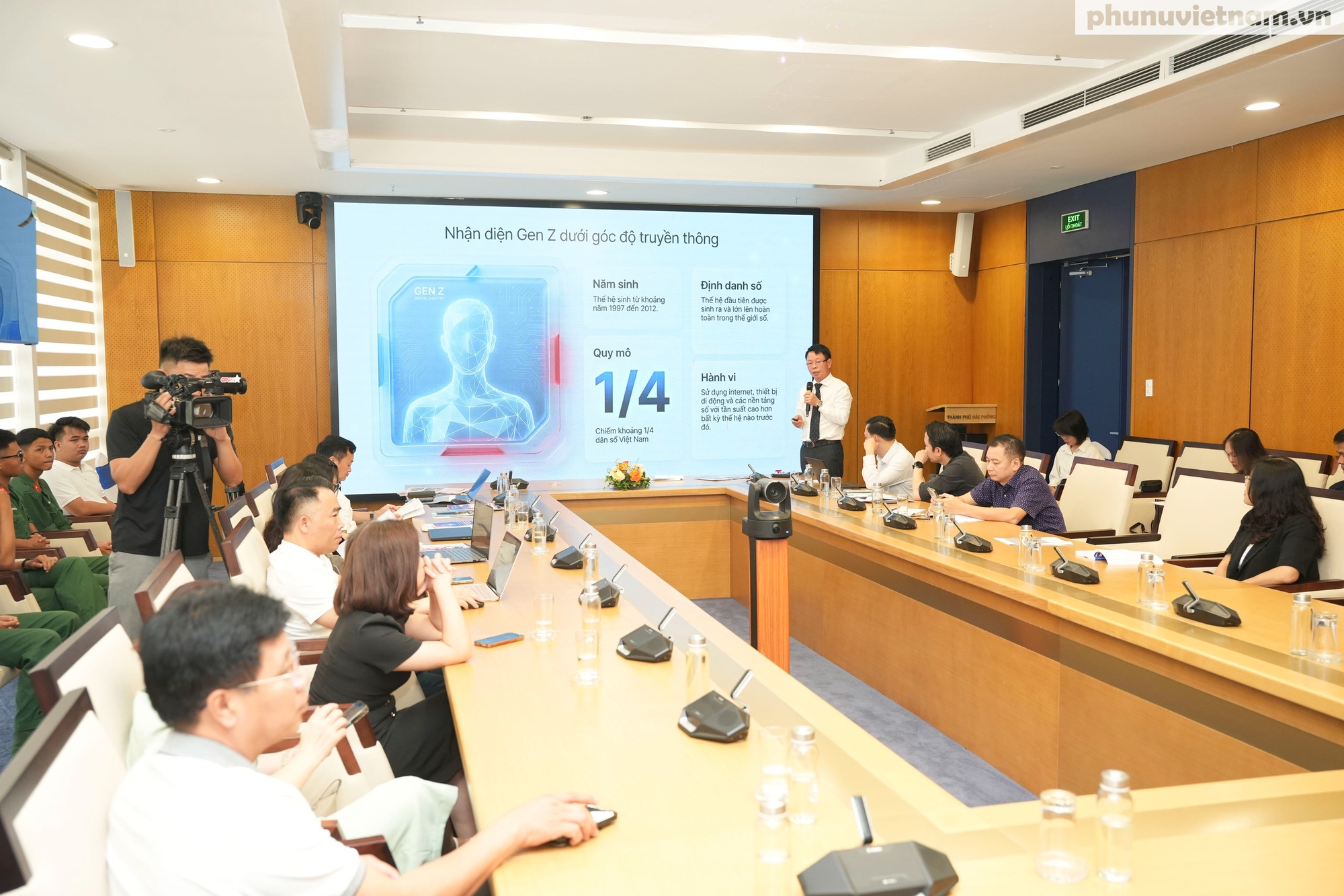 Không thể để AI “sống trên lưng” báo chí - Ảnh 6.