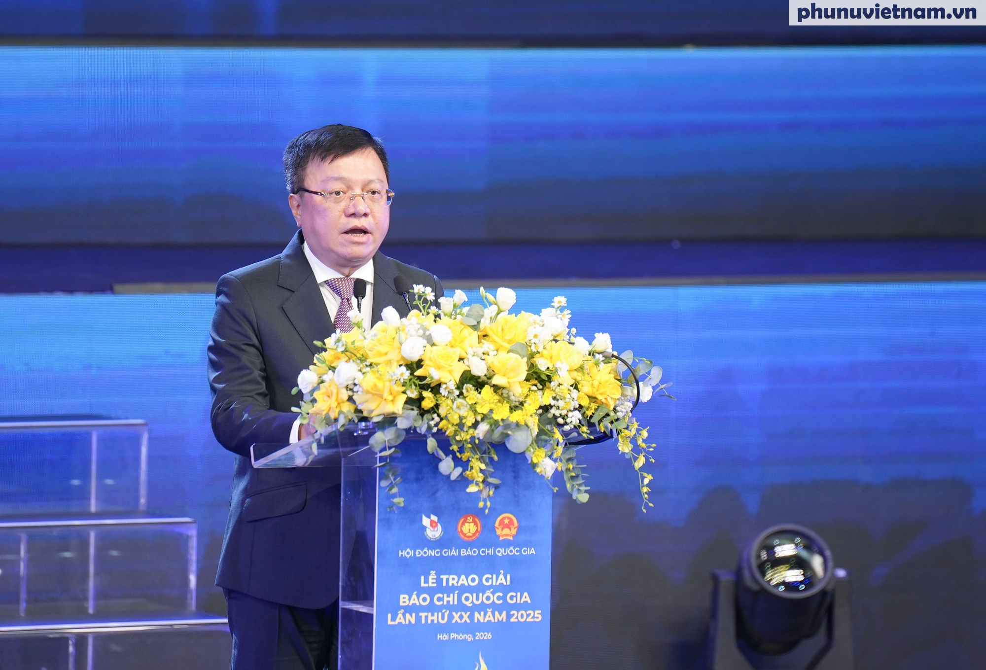 Chủ tịch Quốc hội Trần Thanh Mẫn: “Báo chí phải tiên phong đổi mới, để gánh vác trách nhiệm lớn hơn” - Ảnh 2.