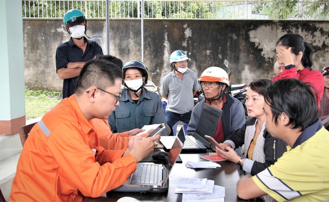 Từ vụ lừa bán hợp đồng kỳ nghỉ: Pháp luật đang quy định gì về hợp đồng theo mẫu? - Ảnh 2.