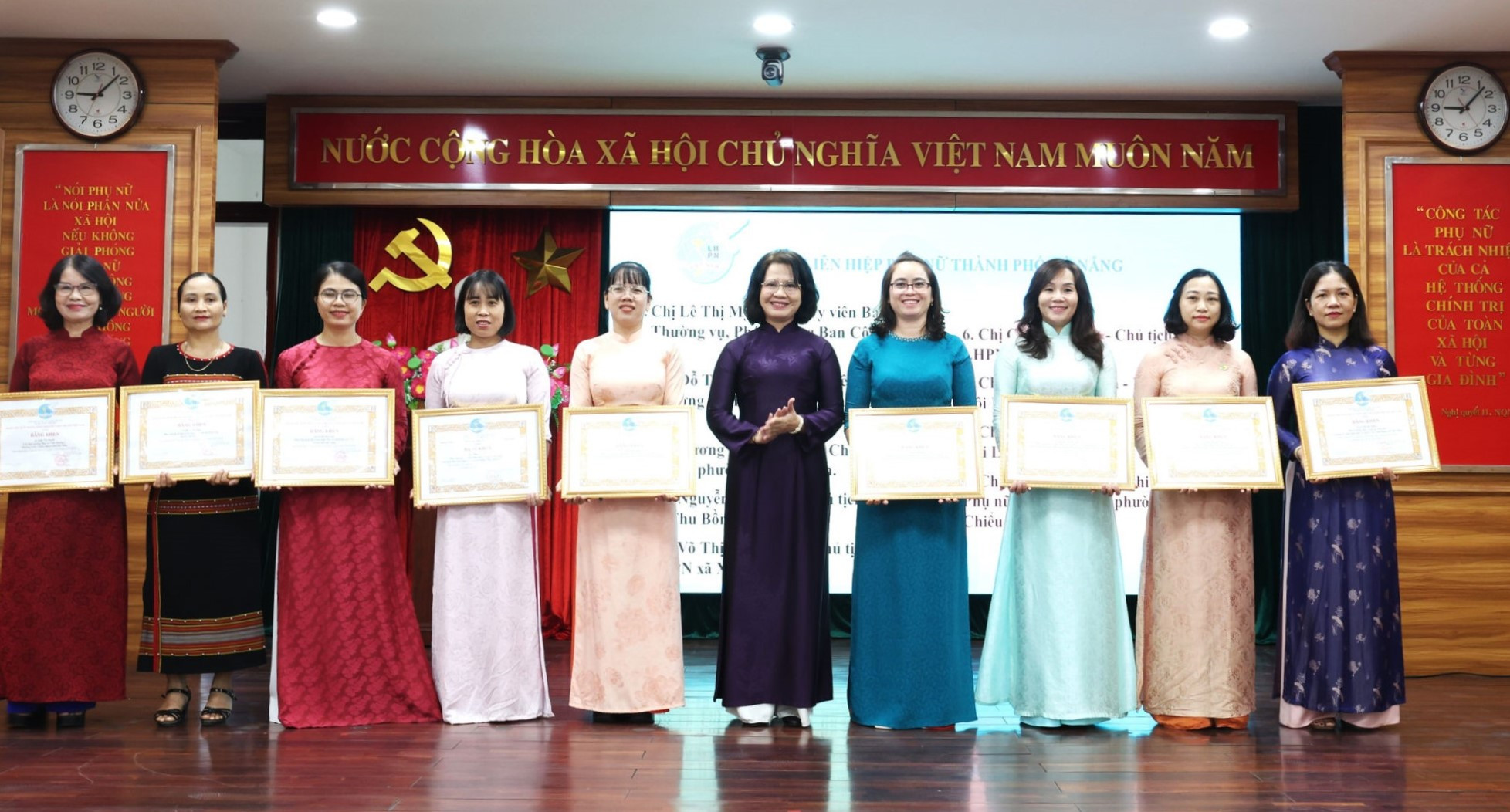Phụ nữ Đà Nẵng triển khai 1.188 công trình, phần việc- Ảnh 1.