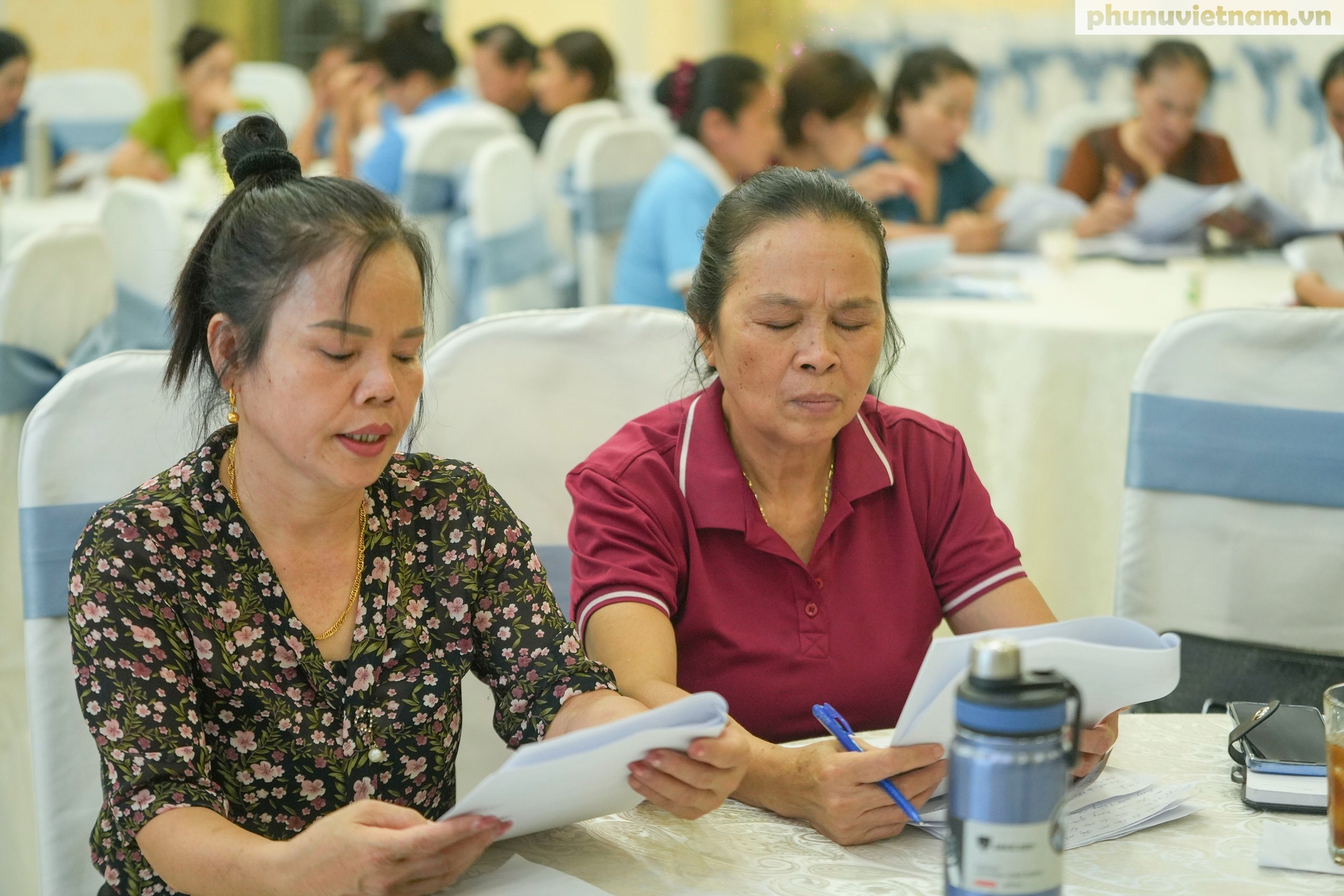 Phụ nữ Cam Đường đứng lên sau lũ dữ- Ảnh 10.
