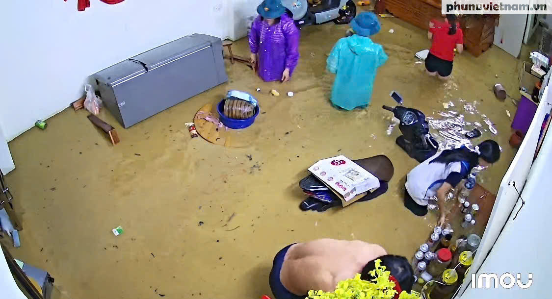 Phụ nữ Cam Đường đứng lên sau lũ dữ- Ảnh 2.
