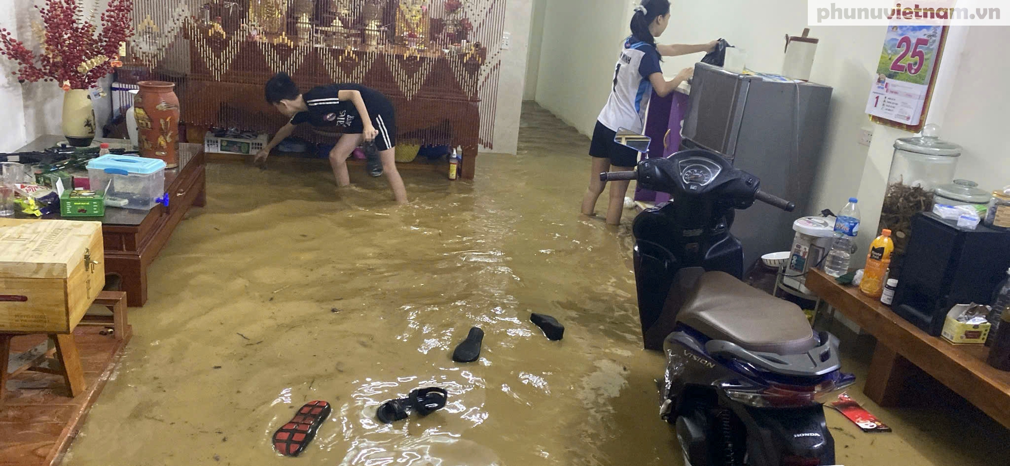 Phụ nữ Cam Đường đứng lên sau lũ dữ- Ảnh 3.