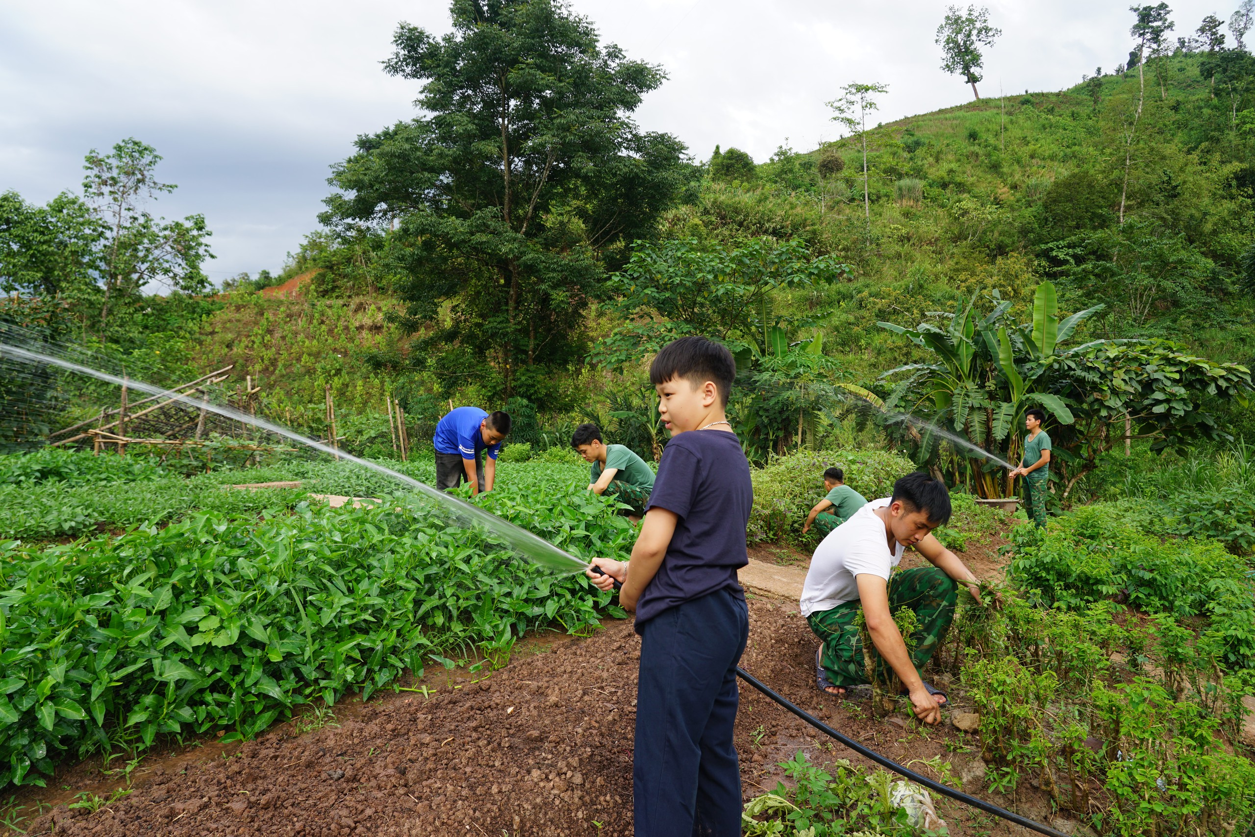 Kỳ nghỉ hè đáng nhớ ở Đồn Biên phòng - Ảnh 3.