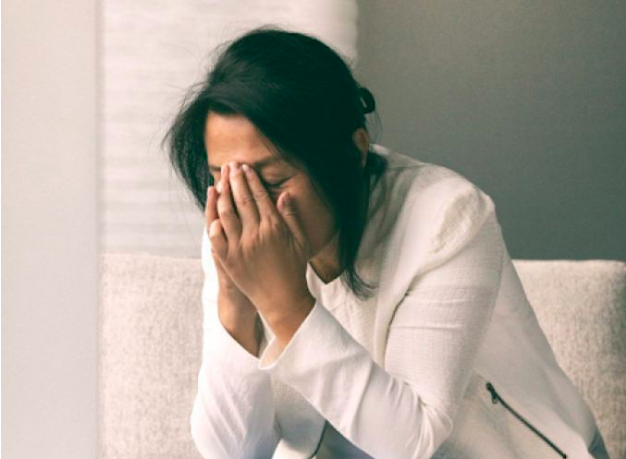 Con gái duy nhất lấy chồng Tây, mẹ lo mất con sau mỗi khác biệt văn hóa- Ảnh 1.