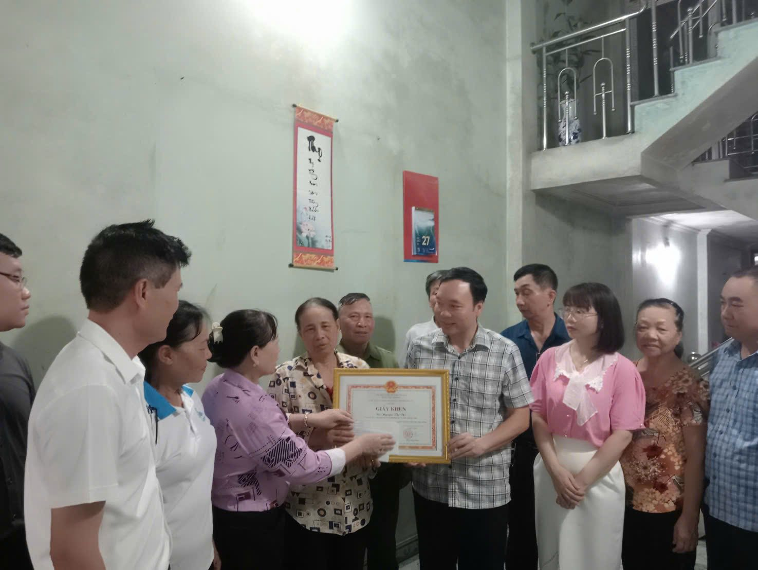 Những người phụ nữ tiên phong hiến đất mở đường, dựng xây quê hương- Ảnh 4. Những người phụ nữ tiên phong hiến đất mở đường, dựng xây quê hương- Ảnh 4.
