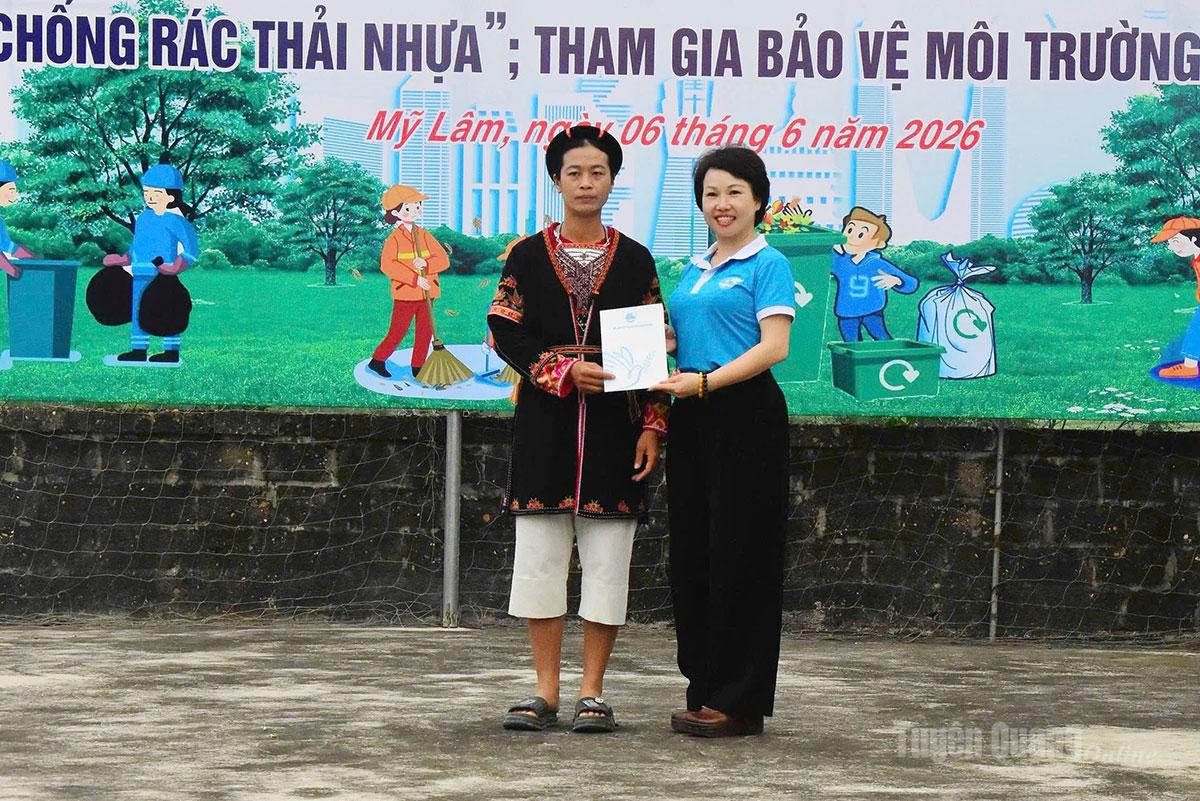 Phát động phong trào "Phụ nữ Tuyên Quang chung tay xử lý rác thải và chống rác thải nhựa" năm 2026- Ảnh 2.