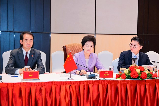 Tiếp tục củng cố và tăng cường quan hệ hợp tác giữa Mặt trận Tổ quốc Việt Nam và Chính hiệp toàn quốc Trung Quốc- Ảnh 4. Tiếp tục củng cố và tăng cường quan hệ hợp tác giữa Mặt trận Tổ quốc Việt Nam và Chính hiệp toàn quốc Trung Quốc- Ảnh 4.