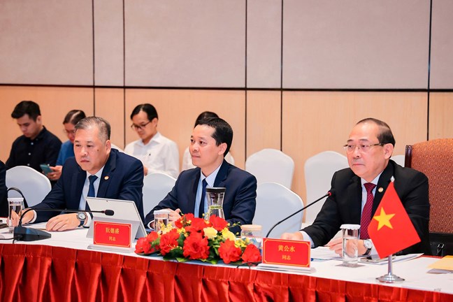 Tiếp tục củng cố và tăng cường quan hệ hợp tác giữa Mặt trận Tổ quốc Việt Nam và Chính hiệp toàn quốc Trung Quốc- Ảnh 5. Tiếp tục củng cố và tăng cường quan hệ hợp tác giữa Mặt trận Tổ quốc Việt Nam và Chính hiệp toàn quốc Trung Quốc- Ảnh 5.