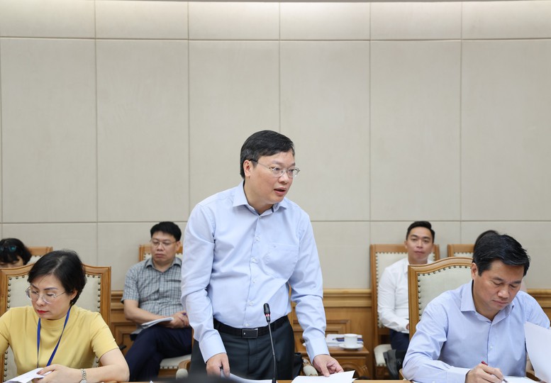 Phó Thủ tướng Phạm Thị Thanh Trà chỉ đạo hoàn thiện Đề án thành lập thành phố Quảng Ninh- Ảnh 4.