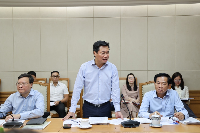 Phó Thủ tướng Phạm Thị Thanh Trà chỉ đạo hoàn thiện Đề án thành lập thành phố Quảng Ninh- Ảnh 3.