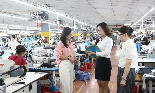 Tái cấu trúc kênh dẫn vốn: Mở thêm cơ hội cho doanh nghiệp nữ - Ảnh 3.