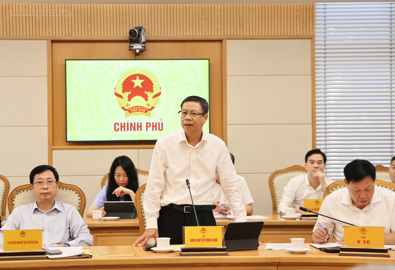 Phó Thủ tướng Phạm Thị Thanh Trà yêu cầu siết chặt an toàn thực phẩm tại trường học, xử lý vi phạm không có vùng cấm - Ảnh 3.