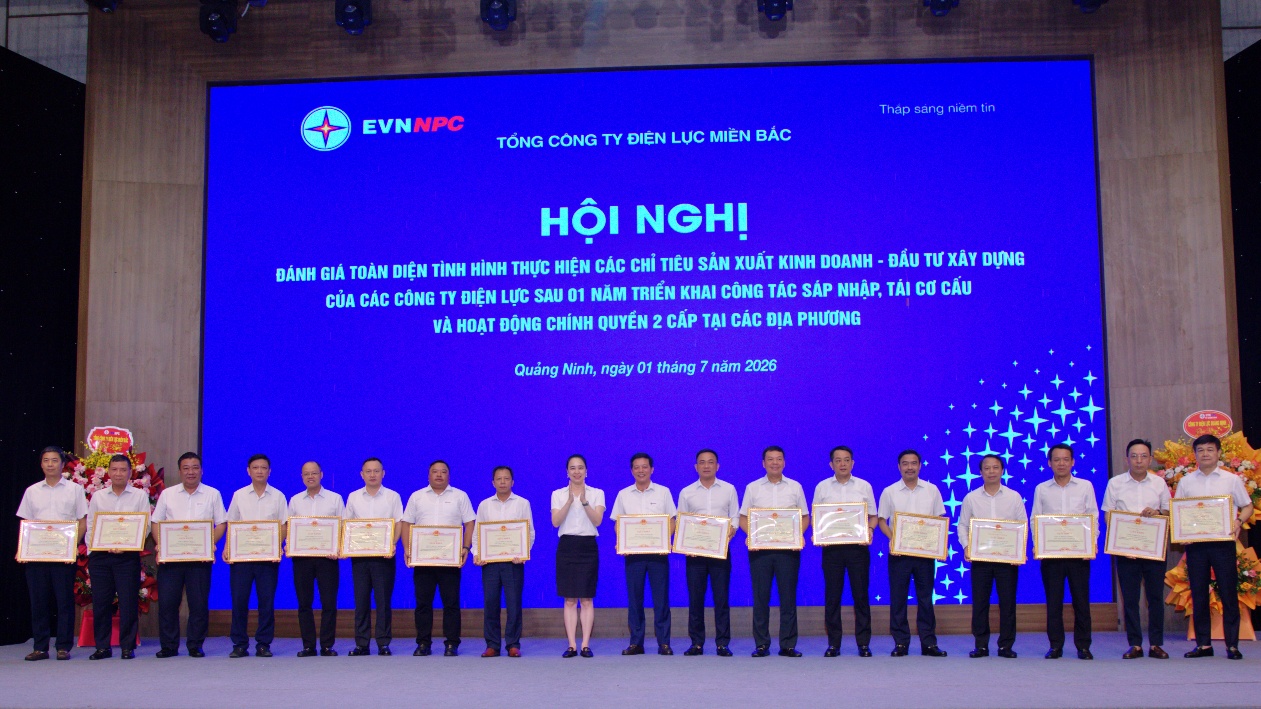 EVNNPC bảo đảm cung ứng điện an toàn, ổn định, quyết tâm hoàn thành toàn diện nhiệm vụ năm 2026 - Ảnh 5.
