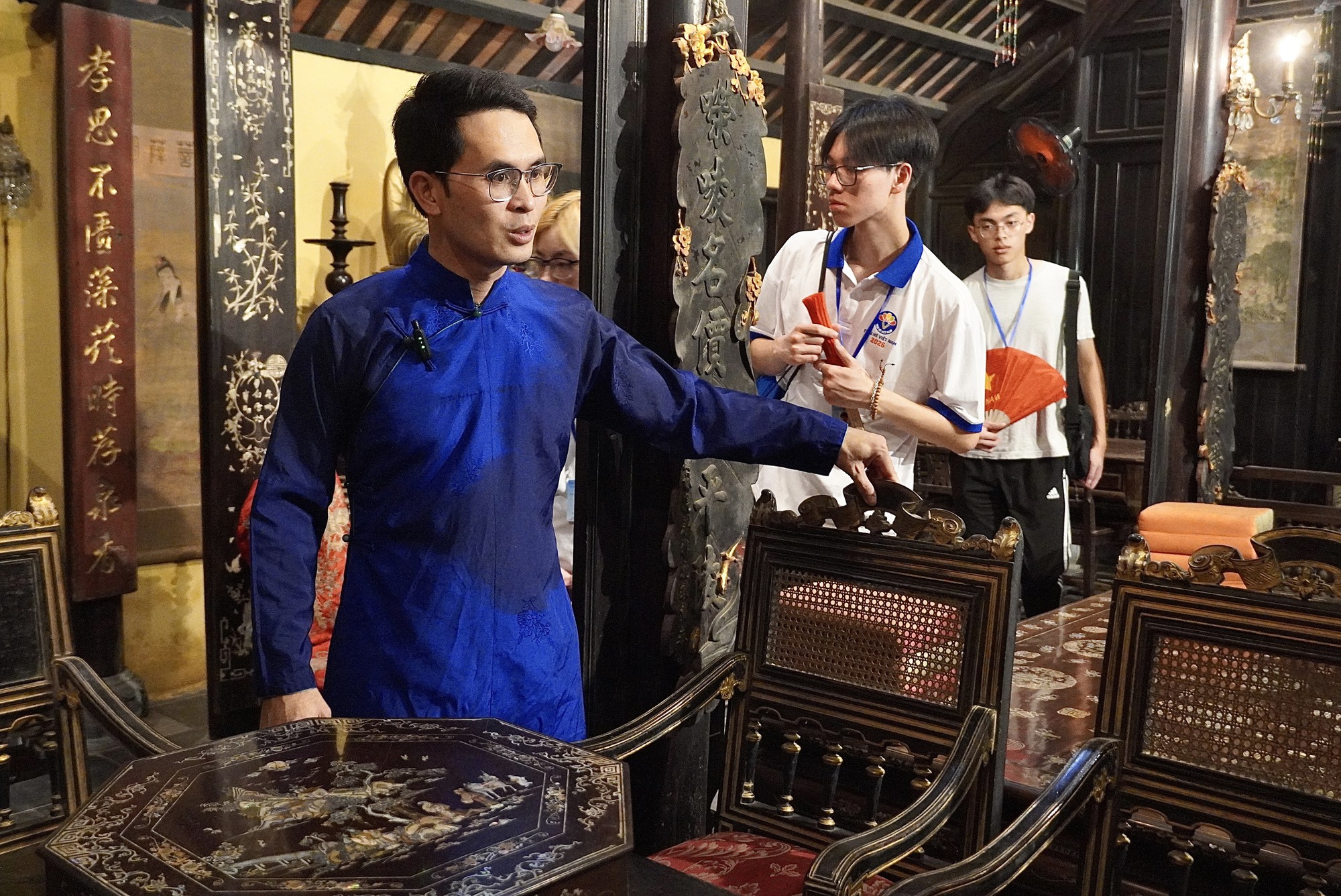 Cuộc gặp giữa hai thế hệ kiều bào bên dòng sông Hương- Ảnh 3.