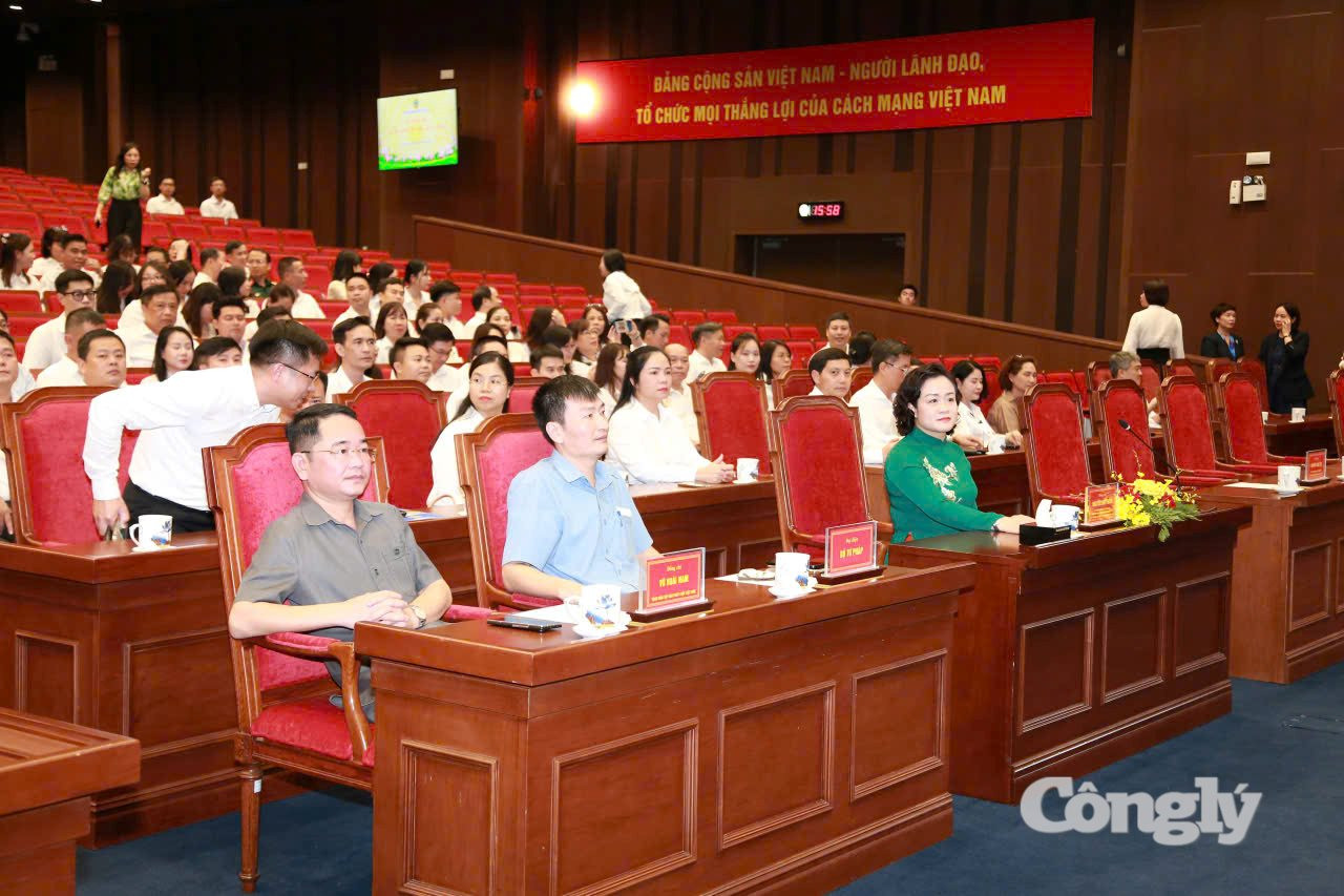 TAND tối cao công bố các quyết định bổ nhiệm lãnh đạo Báo Công lý và Tạp chí Tòa án nhân dân- Ảnh 1.