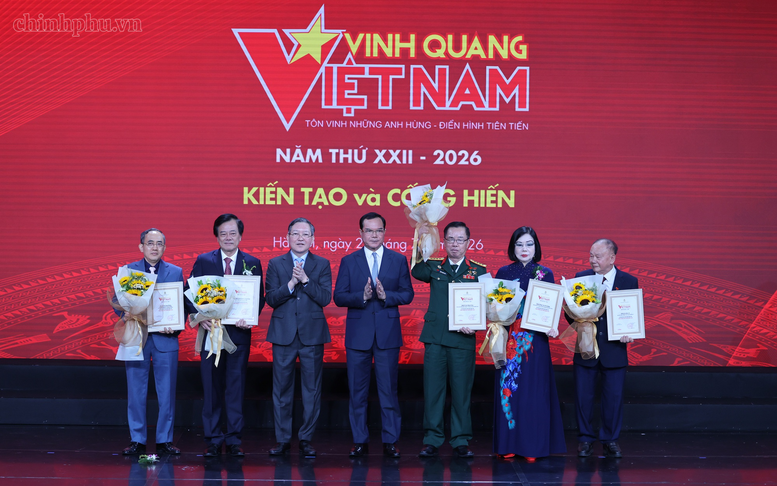 Phó Thủ tướng Thường trực: Vinh quang của đất nước được bồi đắp từ sự cống hiến của mỗi con người- Ảnh 5.