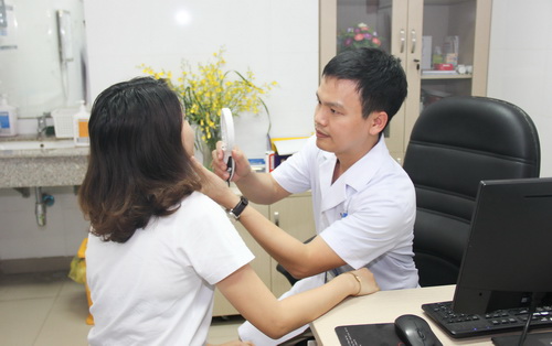 Bệnh viện Da liễu Trung ương điều trị thành công ca viêm mạch hiếm gặp - Ảnh 2.