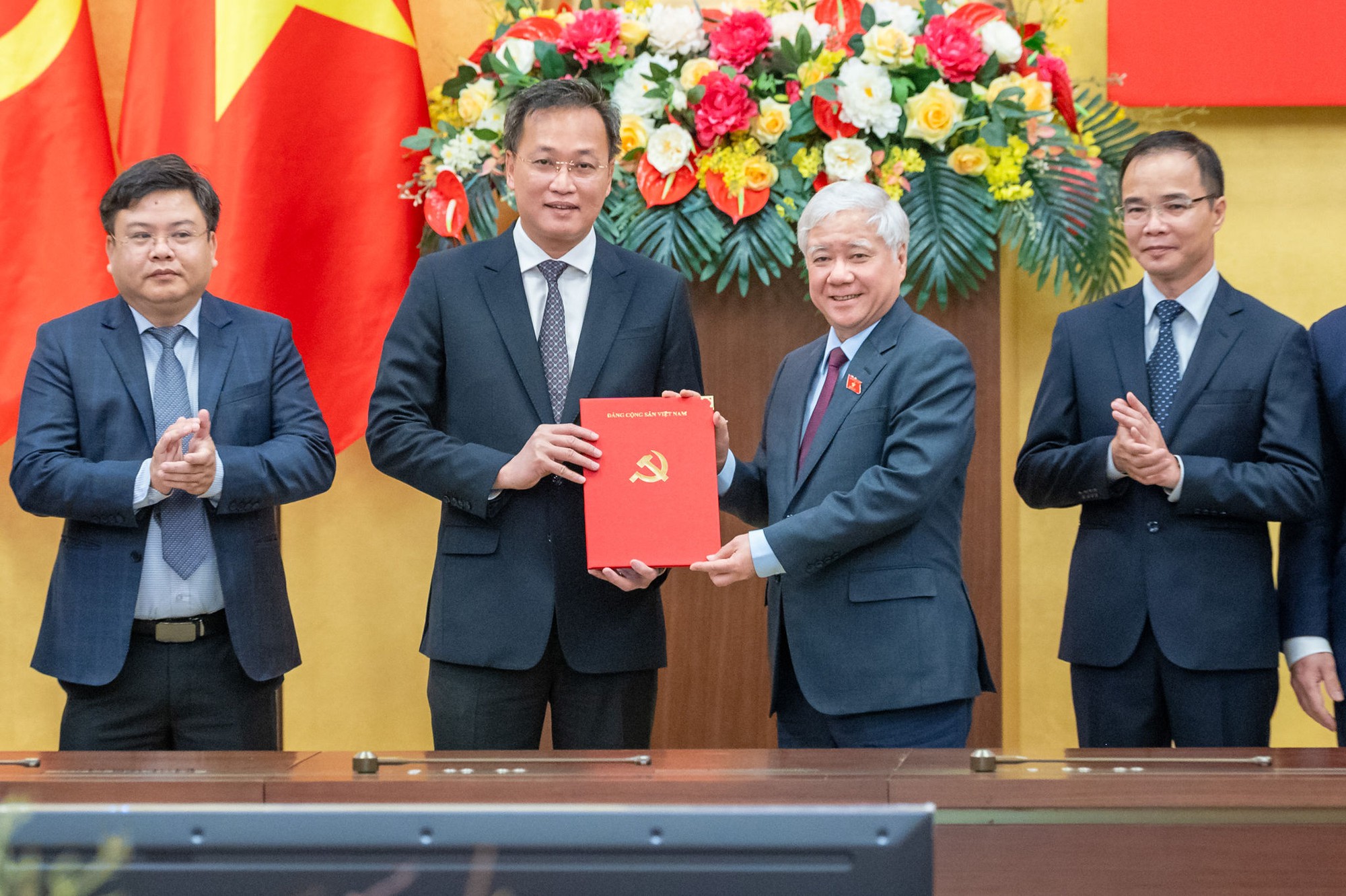 Ông Nguyễn Hữu Nghĩa giữ chức Chủ nhiệm Ủy ban Kiểm tra Đảng ủy Quốc hội - Ảnh 3.