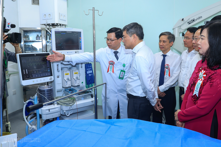 Thủ tướng Lê Minh Hưng: Xây dựng những bệnh viện hiện đại và hình thành hệ sinh thái y tế phát triển đồng bộ- Ảnh 7.