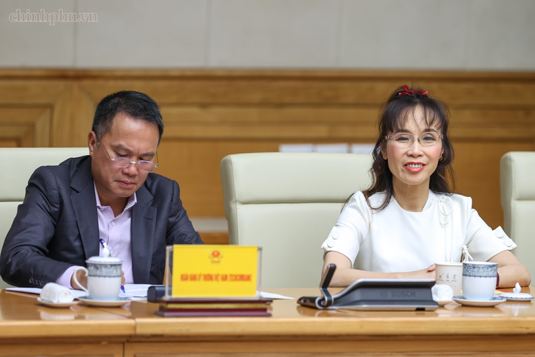 Thủ tướng Chính phủ làm việc với Ngân hàng Nhà nước và hệ thống các tổ chức tín dụng- Ảnh 8.