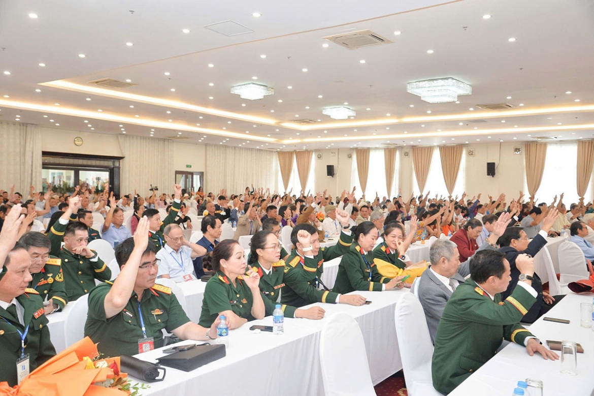 Thiếu tướng, nhạc sĩ Nguyễn Đức Trịnh tái đắc cử Chủ tịch Hội Nhạc sĩ Việt Nam- Ảnh 2.