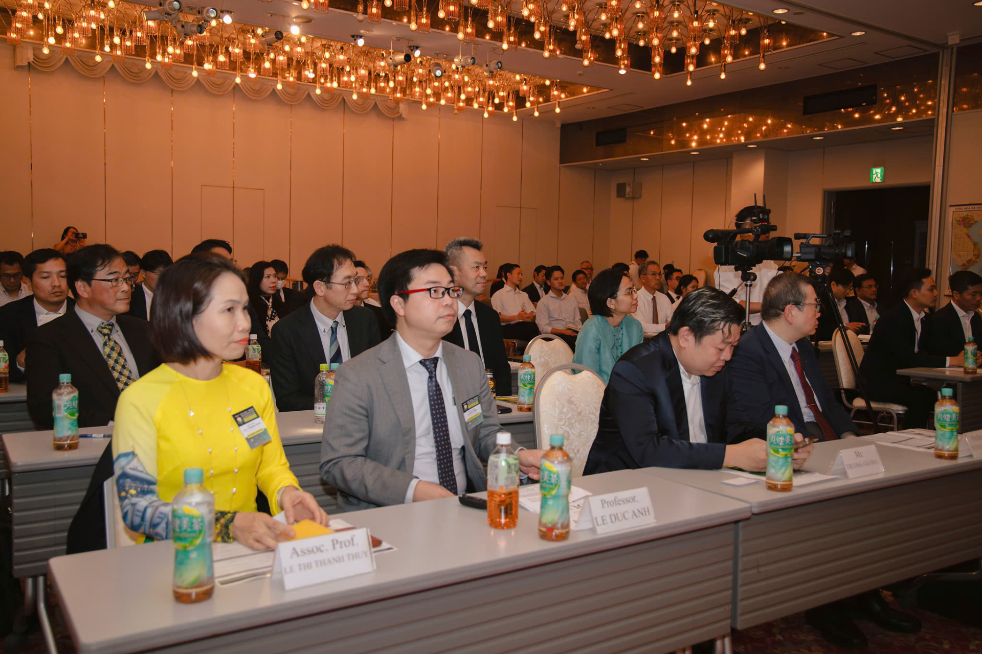 Connecting Vietnamese Women Intellectuals Globally: From Exchanges to Practical Cooperation - Ảnh 1.