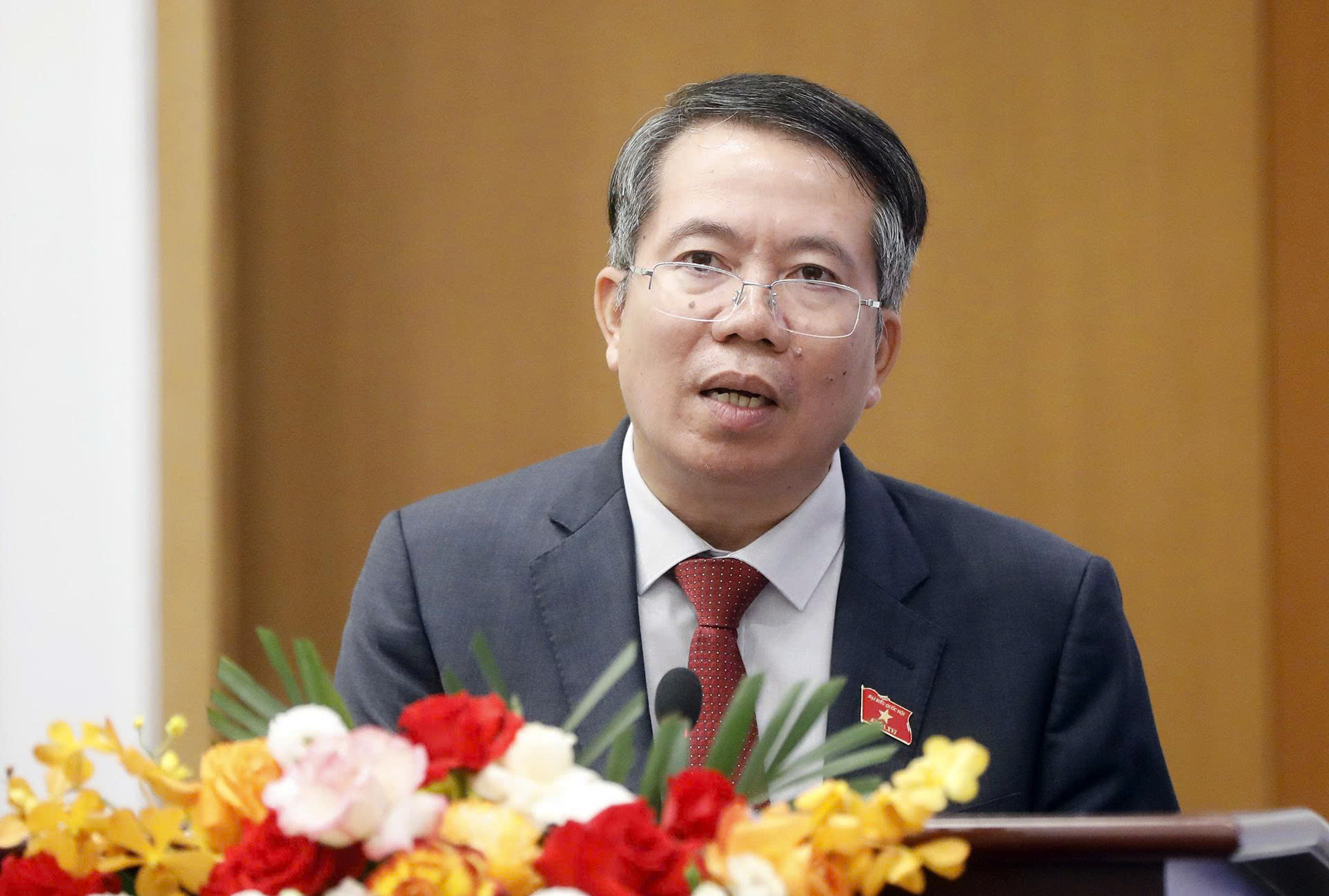 Nhìn lại kỳ họp không thường lệ thứ Nhất: Khi pháp luật bắt đầu từ những vấn đề của cuộc sống - Ảnh 2.