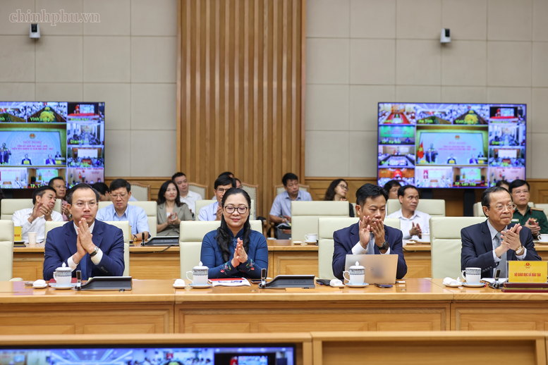 Thủ tướng chủ trì Hội nghị tổng kết năm học 2025-2026, triển khai nhiệm vụ năm học 2026-2027- Ảnh 2.