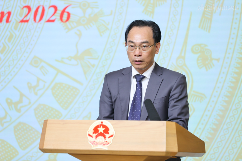 Thủ tướng: Năm học mới đặc biệt quan trọng, phải đổi mới thực chất từ bên trong ngành giáo dục - Ảnh 4.