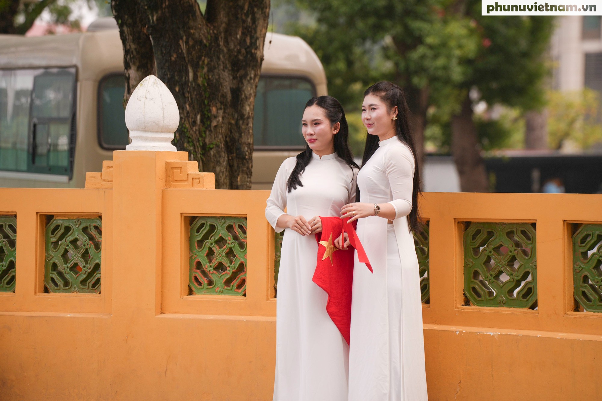 Phố phường Hà Nội rực rỡ cờ hoa chào mừng Quốc khánh 2/9- Ảnh 13.