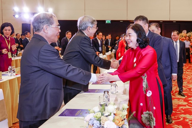 Chủ tịch Bùi Thị Minh Hoài dự Đại hội đại biểu toàn quốc Liên hiệp các Hội Khoa học và Kỹ thuật Việt Nam lần thứ IX - Ảnh 1.
