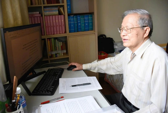 GS.TS Nguyễn Trọng Chuẩn: "Còn sức là còn cống hiến"- Ảnh 1.