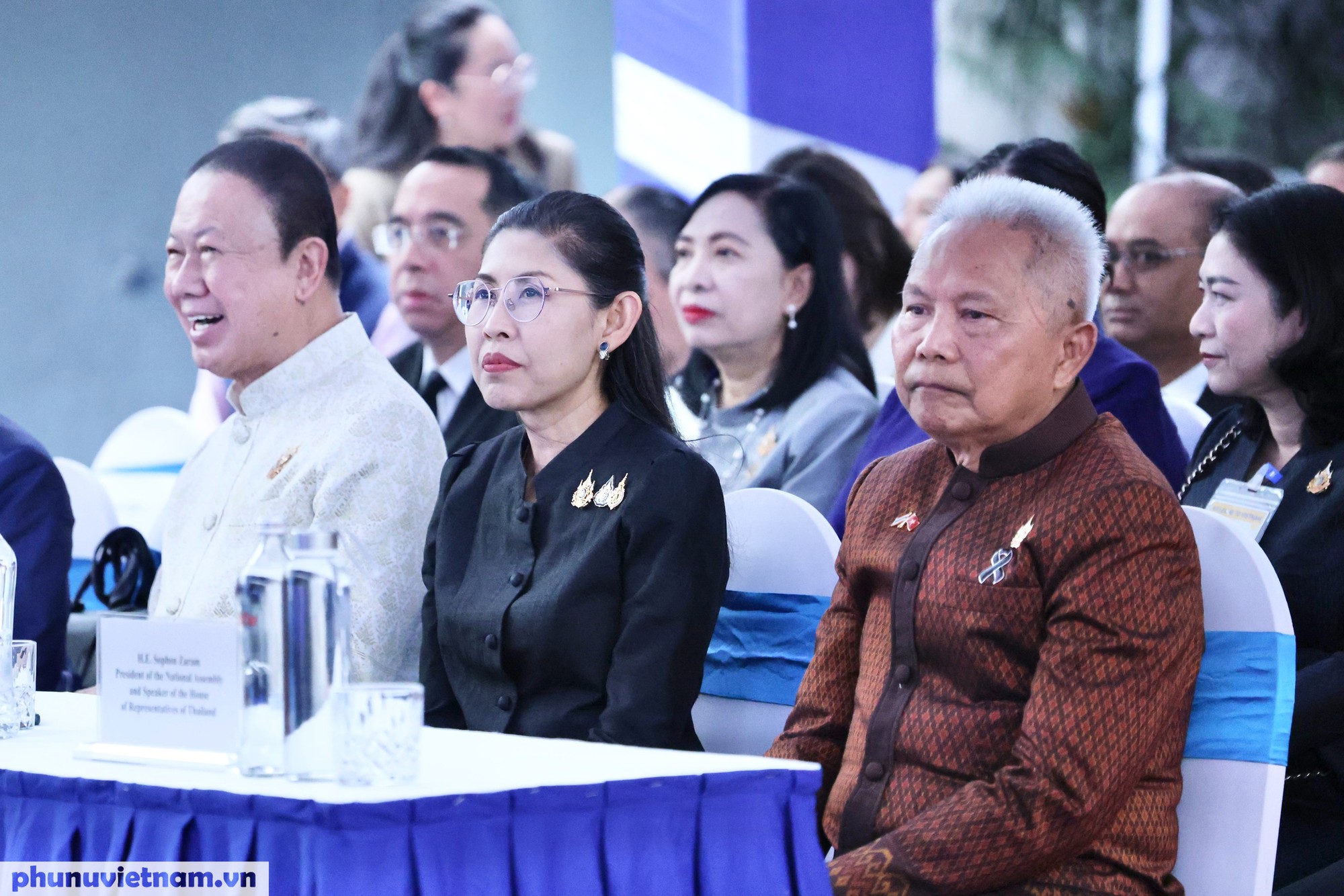 Tăng cường gắn kết Việt Nam - Thái Lan qua triển lãm "Đan kết hữu nghị"- Ảnh 1.