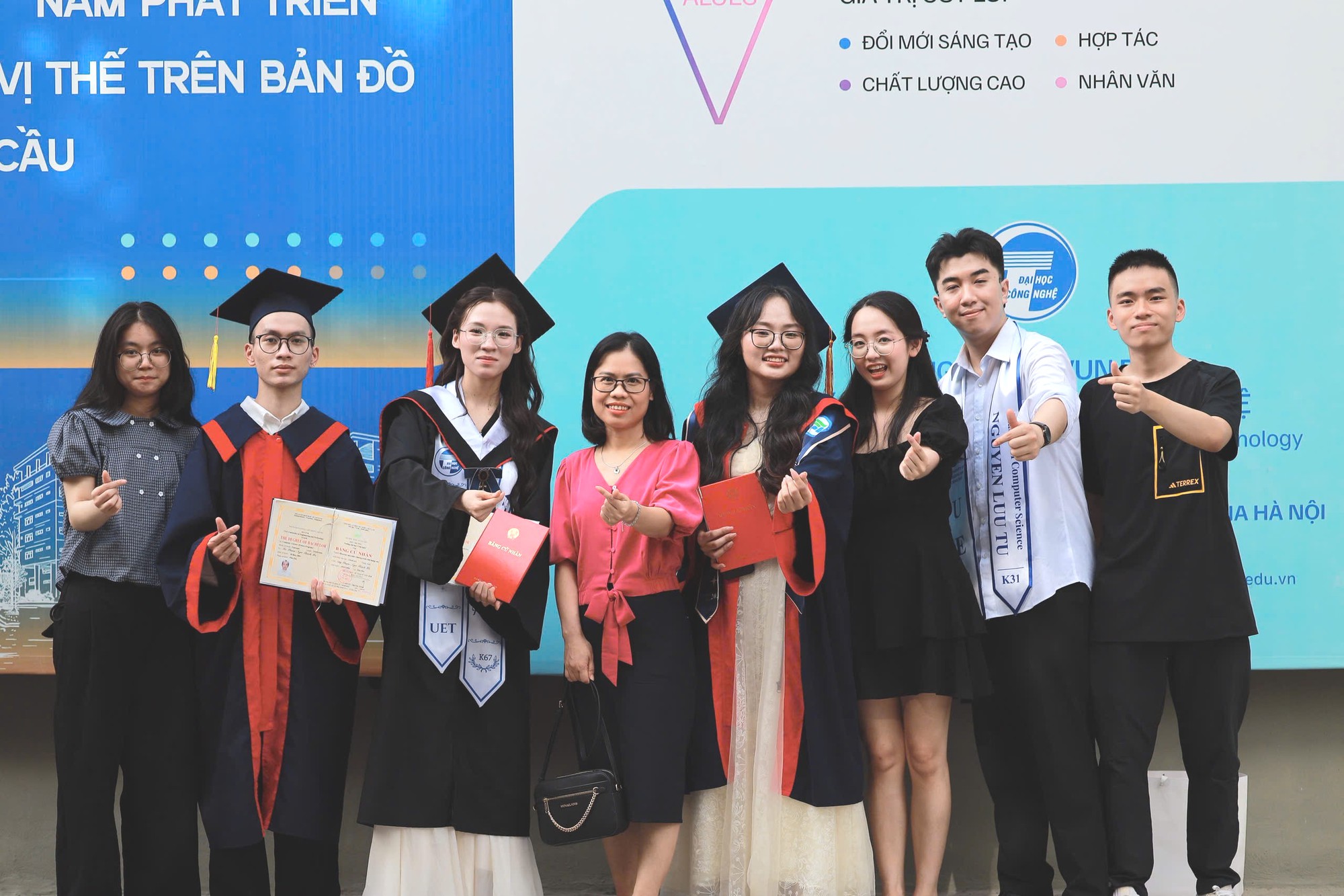 Chuyển hướng sau hai tuần, gắn bó với STEM suốt 25 năm- Ảnh 3.