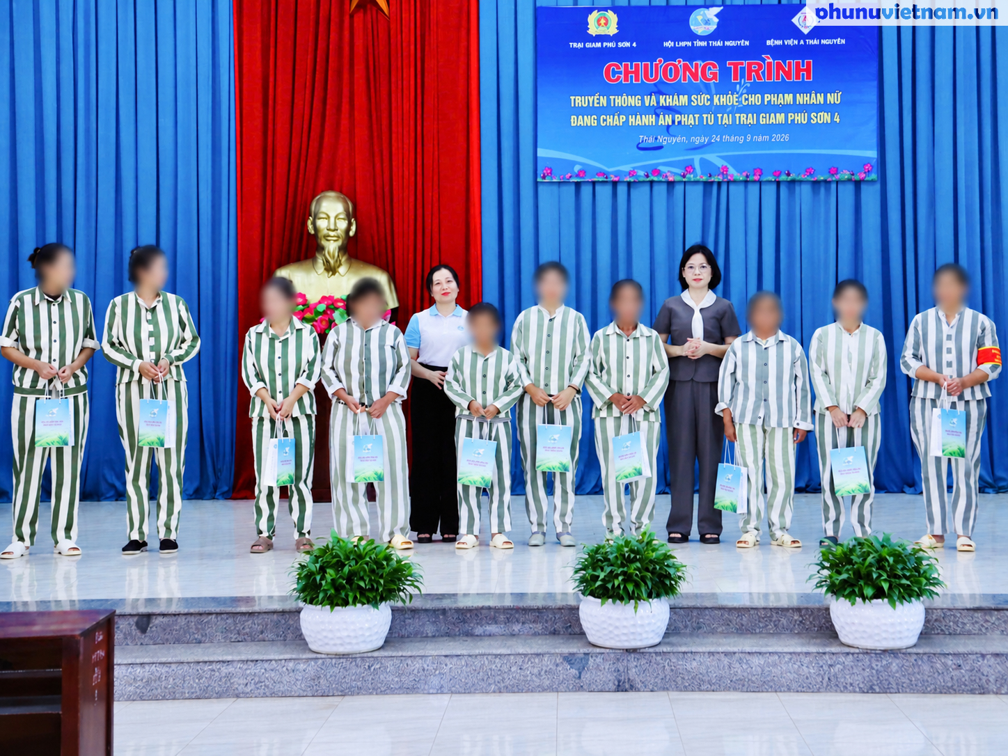 Truyền thông, khám sức khỏe cho gần 200 nữ phạm nhân ở Trại giam Phú Sơn 4 - Ảnh 2.
