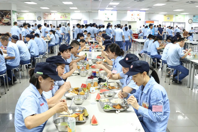 Từ Nghị quyết đến nơi làm việc: Người lao động sẽ được gì trong giai đoạn mới?- Ảnh 4.