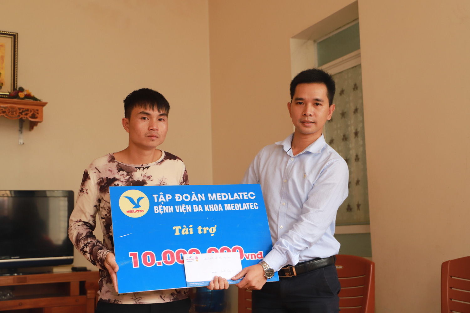 Báo PNVN trao quà Mottainai cho con của thai phụ tử vong do TNGT ở Hải Phòng - Ảnh 5.